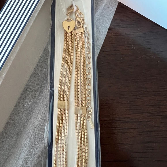 New with tags multi chain Stella & Dot necklace in gold - Picture 6 of 8